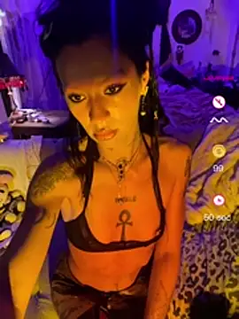 luxxlola online show from 2, 6, 2026