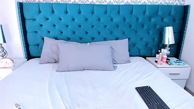 Snapshot of XiomaraFerrer chatting on 7, 2, 2026 XiomaraFerrer online show from 7, 2, 2026