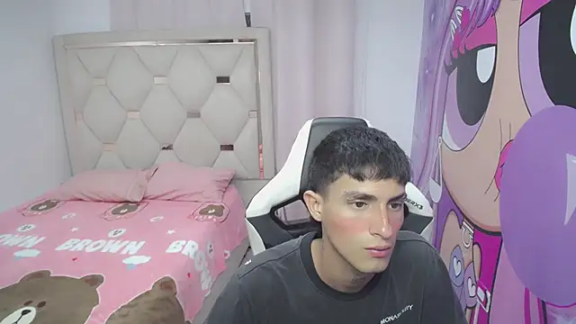 Akyra latinn online show from 17, 1, 2026