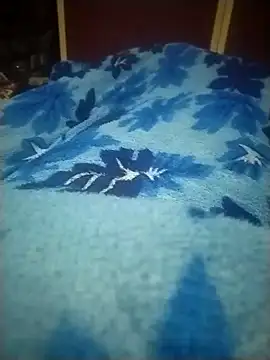 xx couple online show from 9, 2, 2026