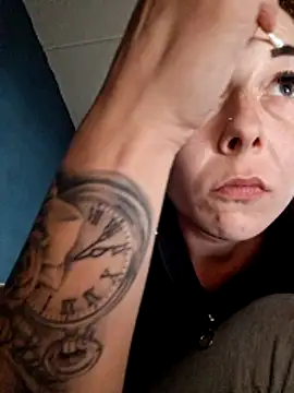 dewimp1 online show from 11, 4, 2026