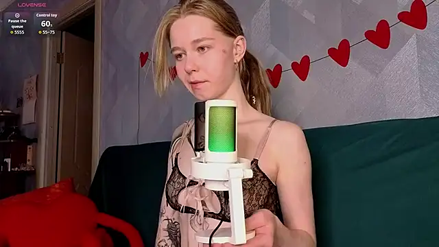 Austeja Ona online show from 8, 6, 2026