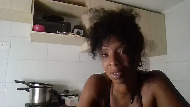 Snapshot of JadaMillss chatting on 4, 6, 2026 JadaMillss online show from 4, 6, 2026
