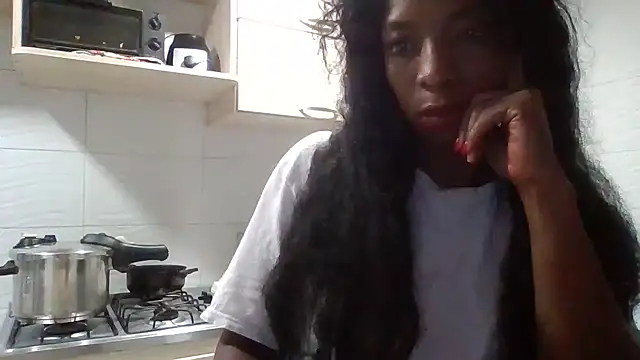 Snapshot of JadaMillss chatting on 27, 5, 2026 JadaMillss online show from 27, 5, 2026