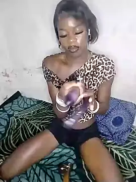 Chocolate Queenxx03 online show from 28, 4, 2026
