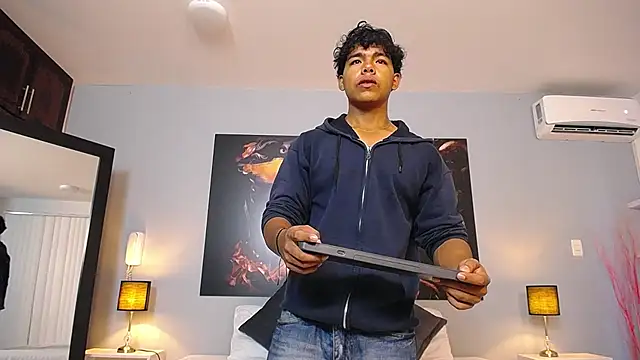 Snapshot of DanielHaloran chatting on 4, 2, 2026 DanielHaloran online show from 4, 2, 2026