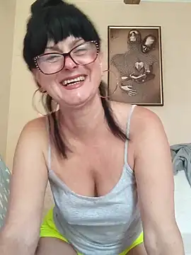Snapshot of AliceSwan57 chatting on 16, 6, 2026 AliceSwan57 online show from 16, 6, 2026