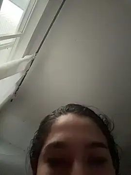 JuliaaVega online show from 19, 5, 2026