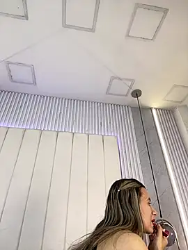 Snapshot of JuliaColemann chatting on 18, 2, 2026 JuliaColemann online show from 18, 2, 2026