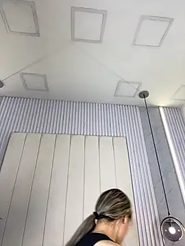 Snapshot of JuliaColemann chatting on 1, 3, 2026 JuliaColemann online show from 1, 3, 2026