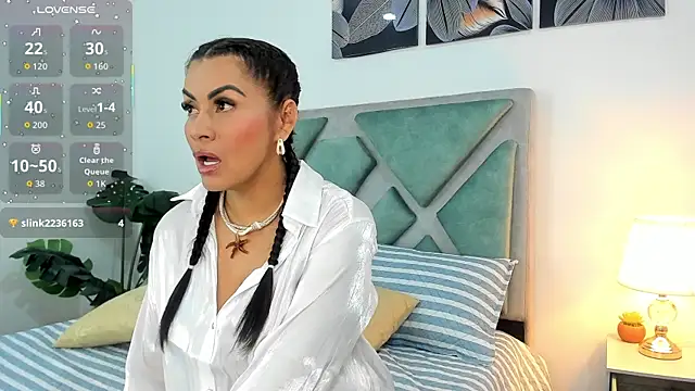 naomy smithxx online show from 9, 5, 2026