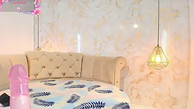 Snapshot of tifanibrown chatting on 13, 2, 2026 tifanibrown online show from 13, 2, 2026