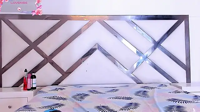 Snapshot of tifanibrown chatting on 24, 2, 2026 tifanibrown online show from 24, 2, 2026