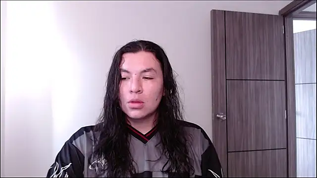Snapshot of Yigolo__ chatting on 9, 7, 2026 Yigolo online show from 9, 7, 2026