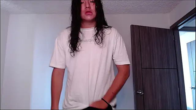 Snapshot of Yigolo__ chatting on 10, 7, 2026 Yigolo online show from 10, 7, 2026