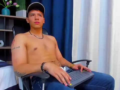 Tobias Vega online show from 15, 2, 2026