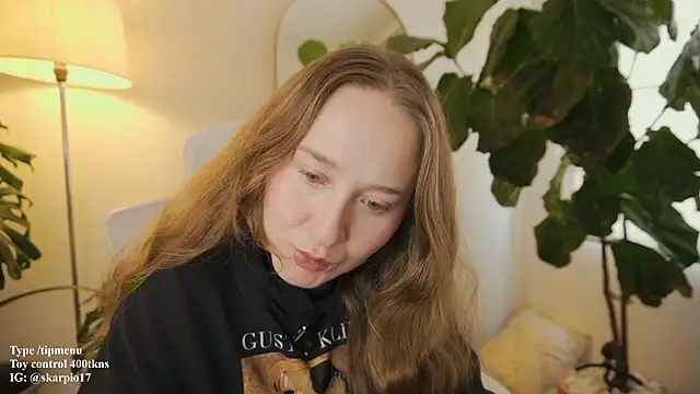 Scarlett NoirMuse online show from 2, 2, 2026