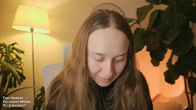 Scarlett NoirMuse online show from 5, 2, 2026