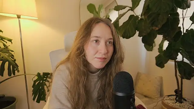 Scarlett NoirMuse online show from 15, 2, 2026