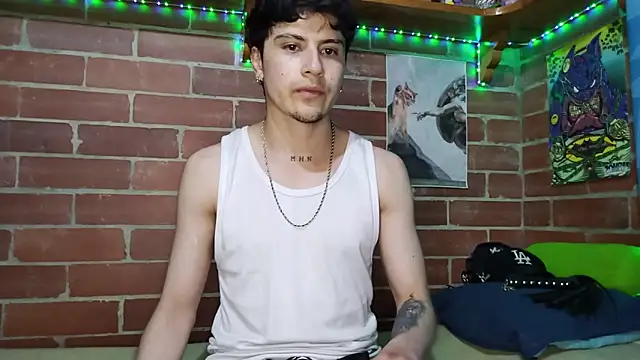Snapshot of PaulDamico chatting on 18, 4, 2026 PaulDamico online show from 18, 4, 2026