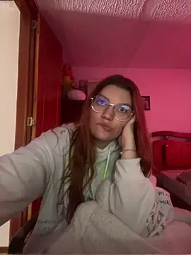 Snapshot of Vixroy7 chatting on 15, 2, 2026 Vixroy7 online show from 15, 2, 2026