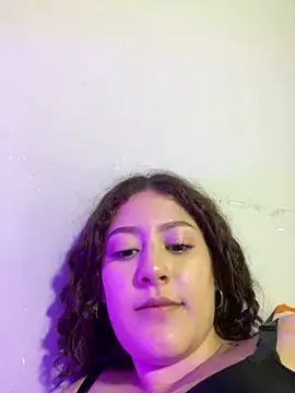 Snapshot of lizzy_luminair chatting on 20, 2, 2026 lizzy luminair online show from 20, 2, 2026