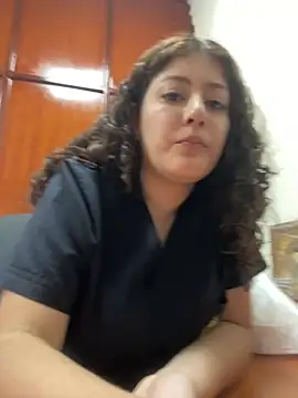 Snapshot of lizzy_luminair chatting on 12, 2, 2026 lizzy luminair online show from 12, 2, 2026