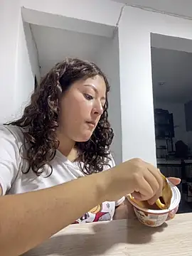 Snapshot of lizzy_luminair chatting on 28, 2, 2026 lizzy luminair online show from 28, 2, 2026