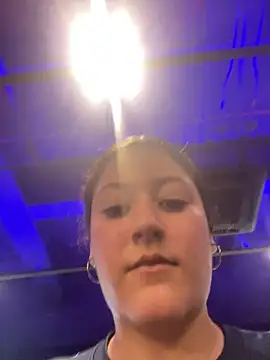 Snapshot of lizzy_luminair chatting on 9, 2, 2026 lizzy luminair online show from 9, 2, 2026