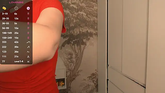 Hiaru Cutie online show from 30, 11, 2025