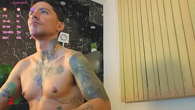 mister eithan online show from 17, 4, 2026