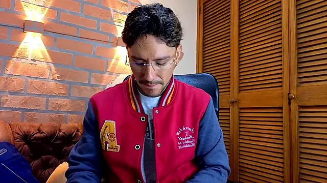 mister eithan online show from 7, 2, 2026