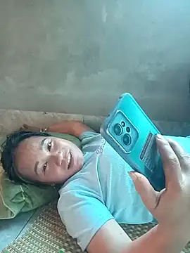 cutebobi online show from 8, 4, 2026