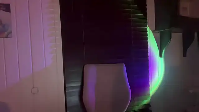 xopeachybaby online show from 24, 4, 2026