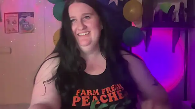 Snapshot of xopeachybaby chatting on 15, 7, 2026 xopeachybaby online show from 15, 7, 2026