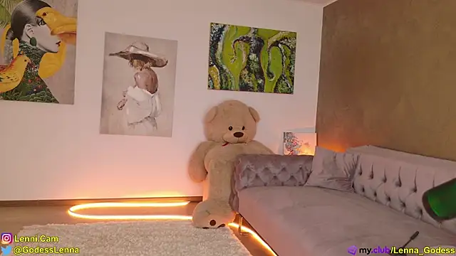 Lenna Godess online show from 23, 3, 2025