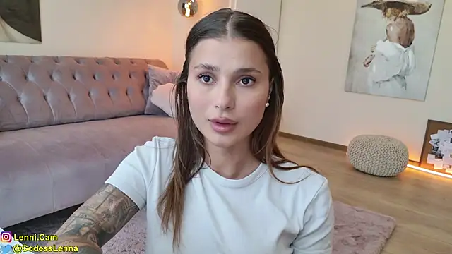 Lenna Godess online show from 3, 2, 2026