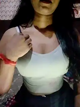 Ayesha Khan1 online show from 5, 4, 2026