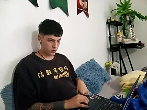 blackninja66 online show from 22, 4, 2026