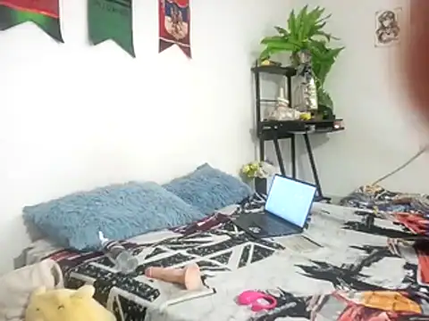 blackninja66 online show from 15, 4, 2026