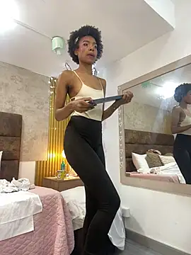 Snapshot of Afrodita_Greenn chatting on 15, 6, 2026 Afrodita Greenn online show from 15, 6, 2026