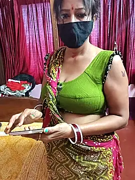 Snapshot of Little-Roshni chatting on 27, 6, 2026 Little-Roshni online show from 27, 6, 2026