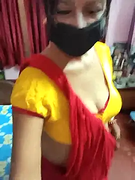 Snapshot of Little-Roshni chatting on 17, 7, 2026 Little-Roshni online show from 17, 7, 2026