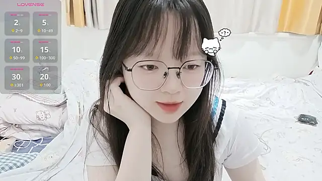 Snapshot of weiwei4999 chatting on 27, 2, 2026 weiwei4999 online show from 27, 2, 2026