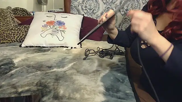 BusyB1983 online show from 8, 4, 2026