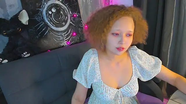 Senya Sol online show from 4, 6, 2026