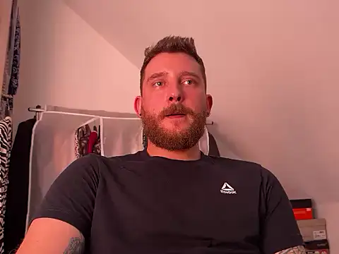 TacticalXXL7 online show from 22, 4, 2026