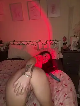 ValenciaTheVixenXX online show from 27, 3, 2026