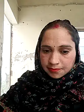 Snapshot of Cute-karisma1234 chatting on 5, 2, 2026 Cute-karisma1234 online show from 5, 2, 2026