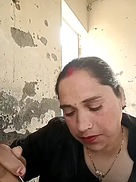 Snapshot of Cute-karisma1234 chatting on 20, 2, 2026 Cute-karisma1234 online show from 20, 2, 2026